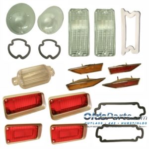 thumbnail interactive-video image 1 of 1966 Cutlass 442 Parking/Turn Lamp Lens – Clear, EA, The Parts Place Inc. XL4374T, Vintage OEM Style 1 of 2
